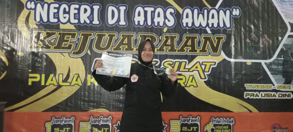 Mahasiswa AKMT Raih Juara II Kejuaraan Pencak Silat Tingkat Nasional Dieng Championship 1 Tahun 2024