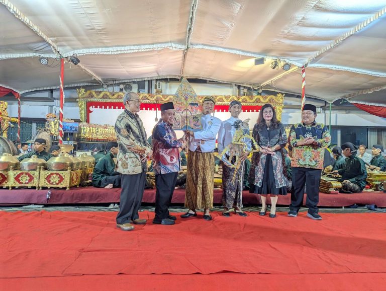 Ketua PWM Jateng Tafsir: Muhammadiyah Tidak Menolak Budaya, Wayang Kulit Adalah Sarana Dakwah
