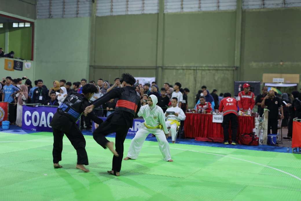 mahasiswa akmt puji turmi sebagai wasit juri di temanggung open championship 2025