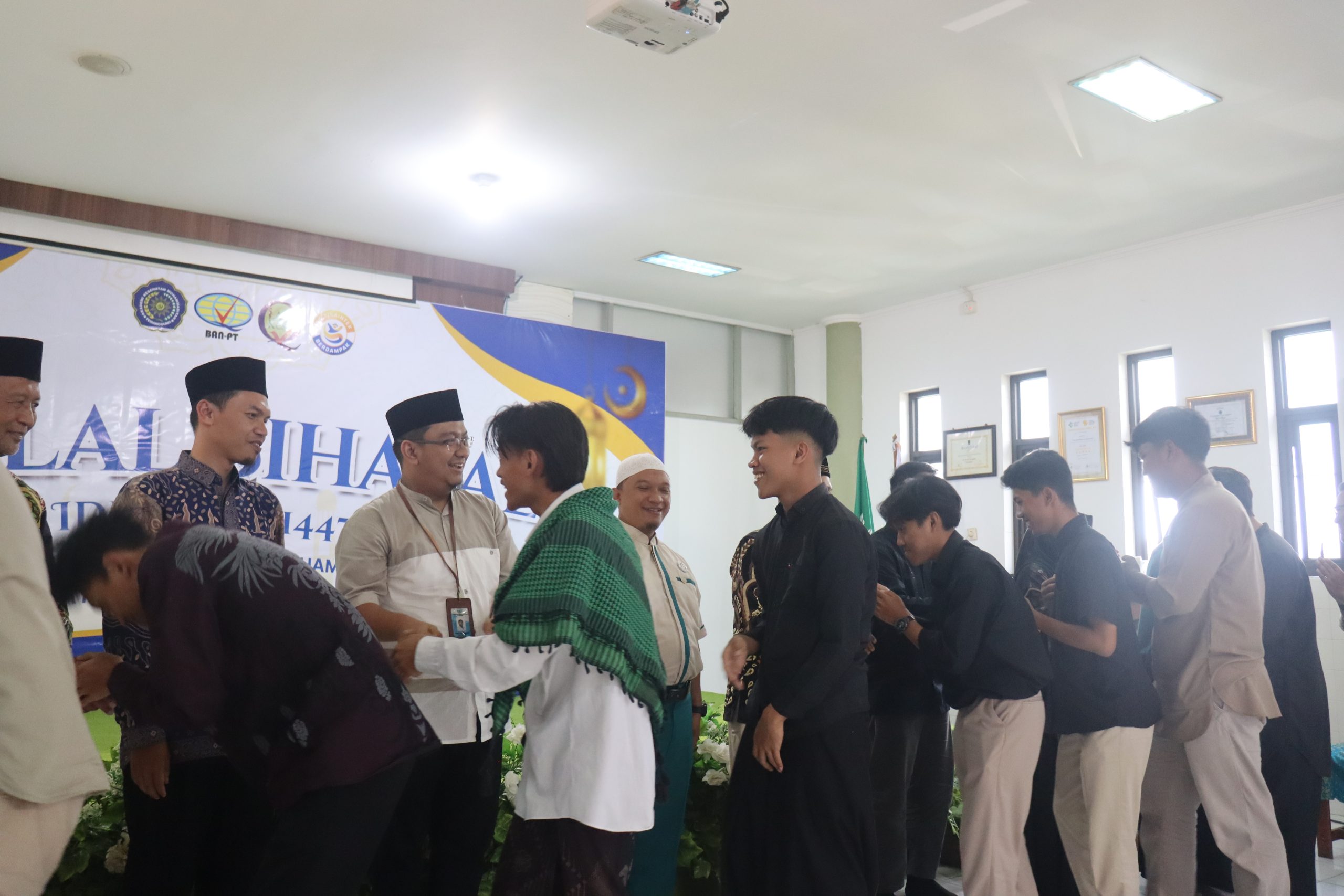 Halal Bihalal AKMT: Hangat, Bermakna, dan Penuh Kebersamaan