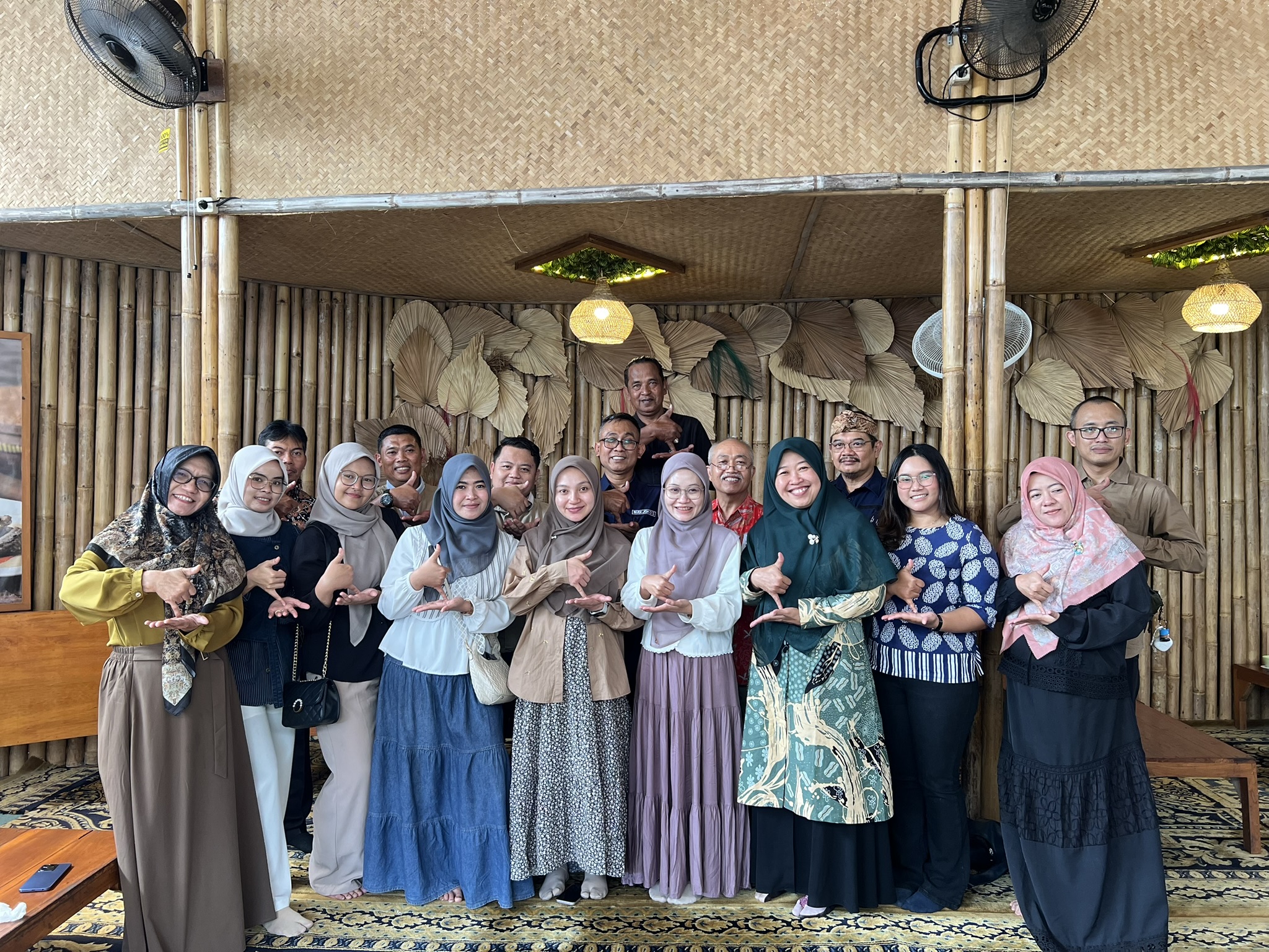 AKMT Gandeng IPAI Siapkan Generasi Penata Anestesi Profesional AKMT Gandeng IPAI Siapkan Generasi Penata Anestesi Profesional