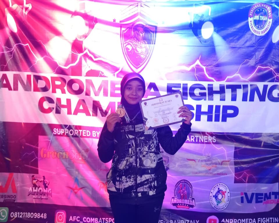 Mahasiswa AKMT Raih Juara 1 Kickboxing Senior 54 Kg di Andromeda Championship 2026 Mahasiswa AKMT Raih Juara 1 Kickboxing Senior 54 Kg di Andromeda Championship 2026