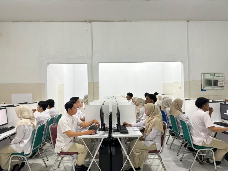 selangkah menuju kelulusan, 55 mahasiswa d3 rmik akmt ikuti ukom nasional